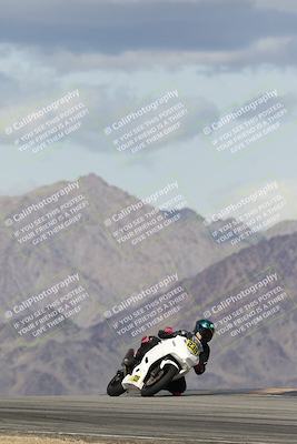 media/Nov-16-2025-Race Pace (Sun) [[8c5fa54630]]/Verified Riders/5-Turn 9 (1135am)/